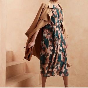 Banana Republic Factory Pleated Dress